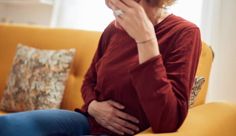 síntomas de un colon irritable mujer
