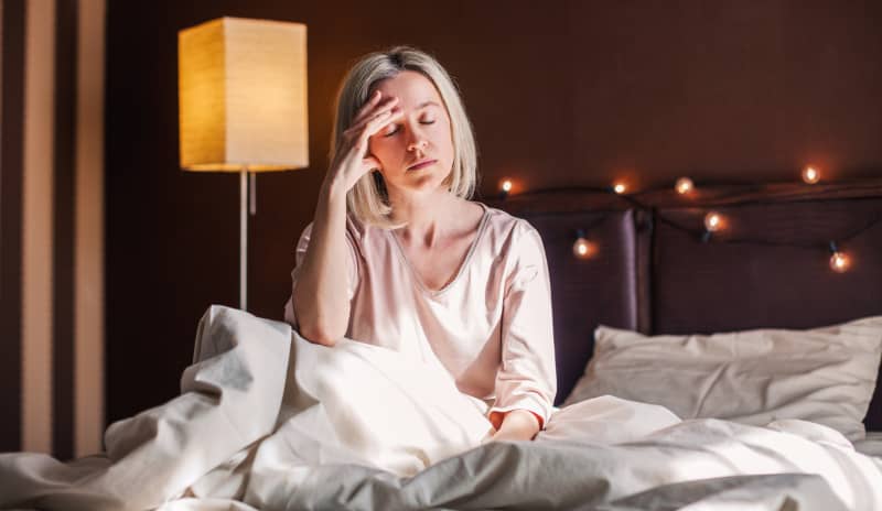 la migraña es uno de los síntomas de la menopausia