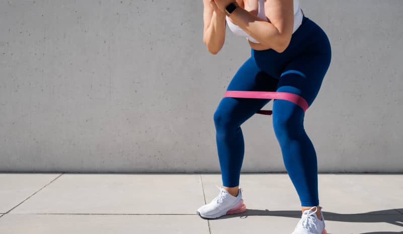 Hacer ejercicios para fortalecer el cuádriceps es fundamental para mejorar la estabilidad y la fuerza de las piernas