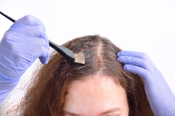 ¿por qué salen las canas?