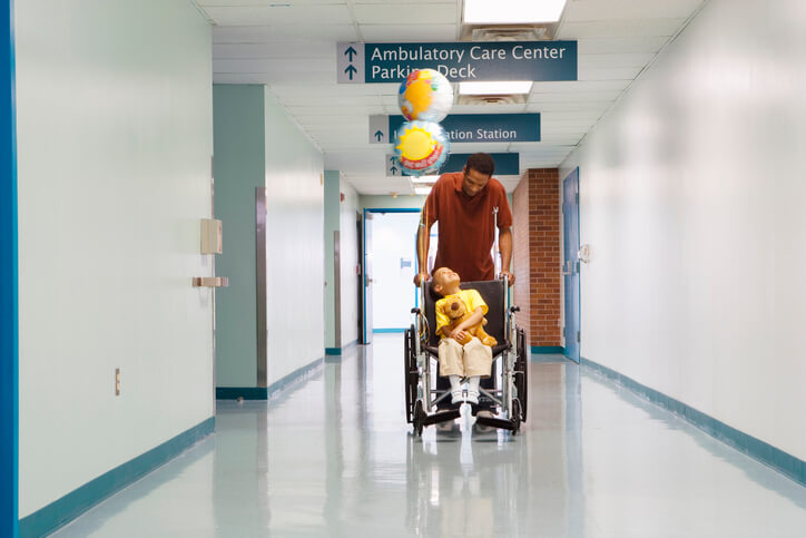 Los movimientos antivacunas, los viajes o la resistencia a los antibióticos son algunos de los factores que pueden estar condicionando la reaparición de estas enfermedades que vuelven.