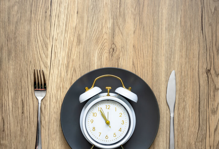 ayuno intermitente riesgos