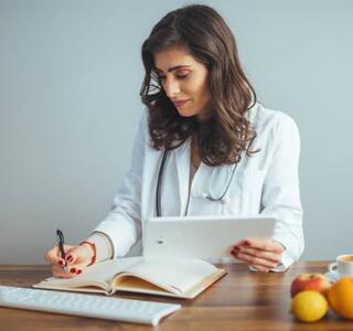 nutricionista-online-trabajando