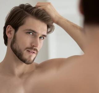 cómo evitar la caída del pelo espejo