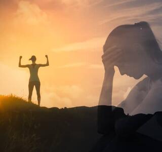 Mujer se siente feliz después de correr, comprobando que la salud mental y el deporte van unidos