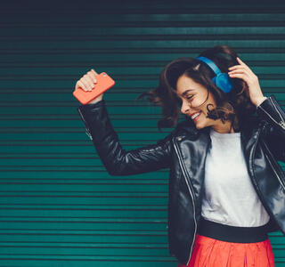 como la musica influye en las emociones