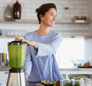 Diferencias entre licuar la fruta y el prensarla