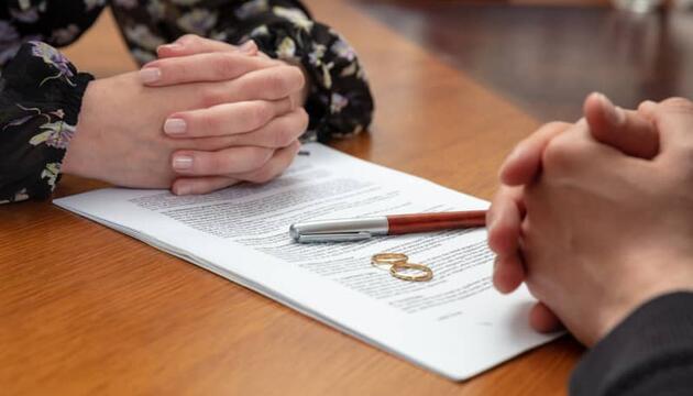 Firma de divorcio, separación de bienes o gananciales