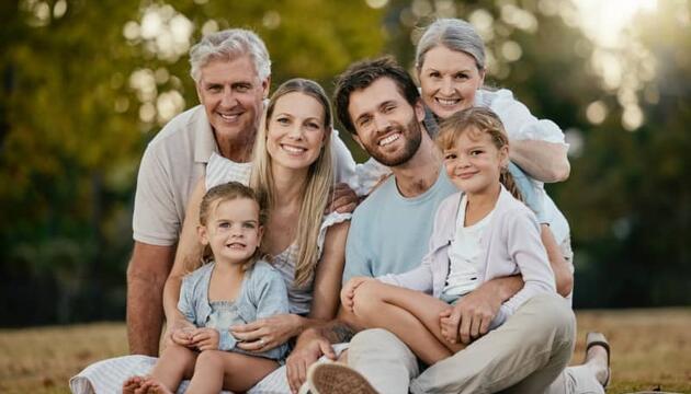 El día de la familia es una celebración que destaca el valor fundamental de la familia en la sociedad.