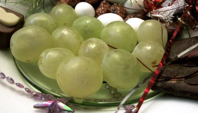 12 uvas 12 uvas