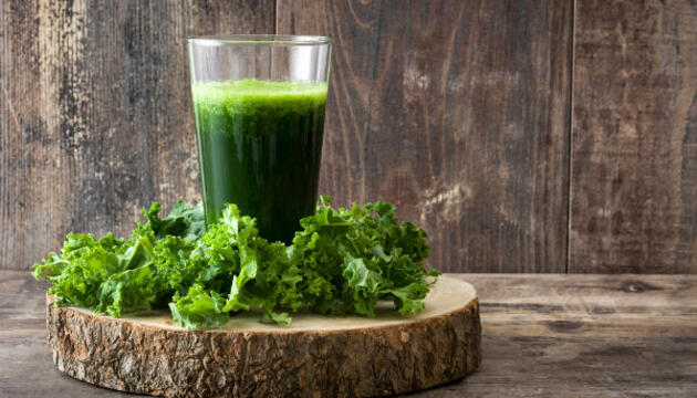 Kale en la lista de la compra col rizada kale