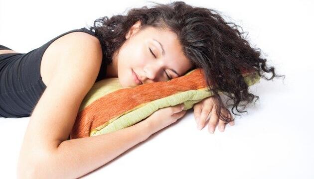 Aprende a descansar después de entrenar Dormir salud