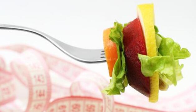 Dietas carenciales: sin hidratos, sin grasas, sin proteínas mes_dieta