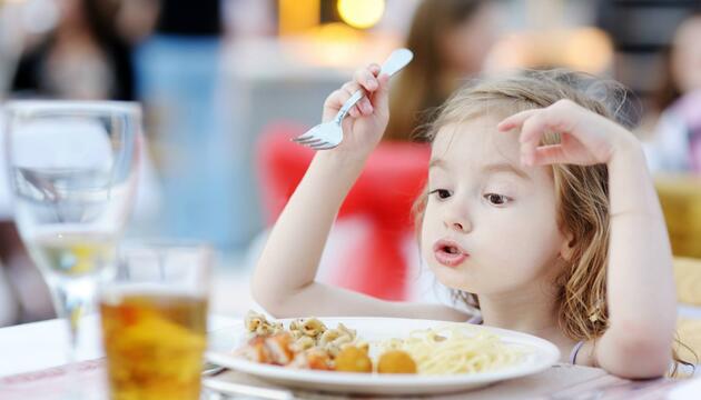 Con niños en el restaurante ninos_restaurante