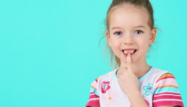 Los dientes en los niños Dientes en la infancia