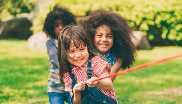 Lucía mi pediatra: suspenso en actividad física en la infancia Actividad fisica en niños y adolescentes
