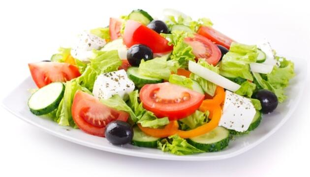 5 alimentos para hacer una ensalada saludable ensalada de queso