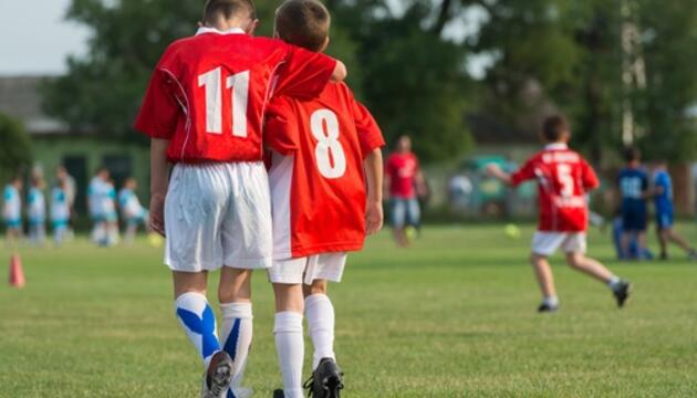 La importancia de saber animar a tu hijo cuando hace deporte equipo de fútbol