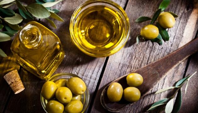 Aceite de oliva, un buen aliado para la salud aceite de oliva